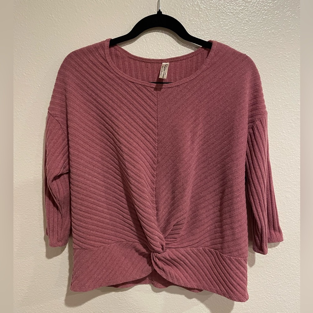 Women’s pink crop sweater, size XL